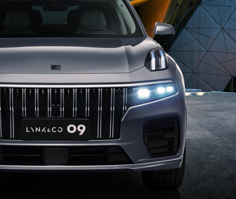 Вольво кроссовер 2023