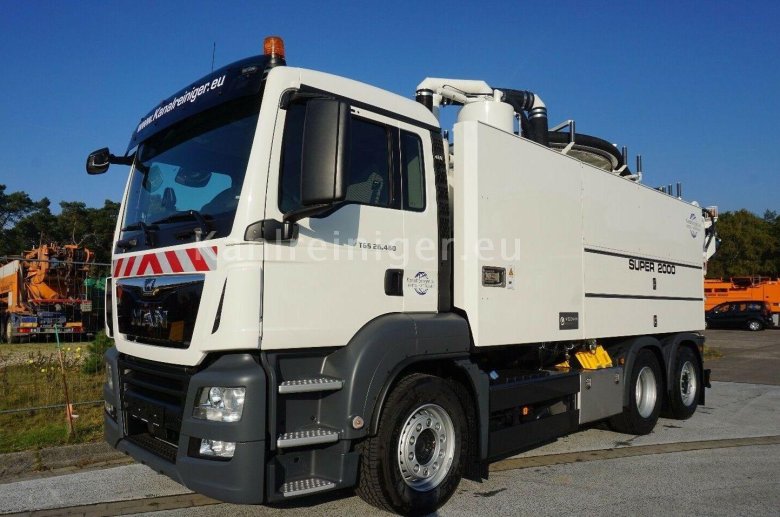 Комбинированная каналоочистительная машина ман