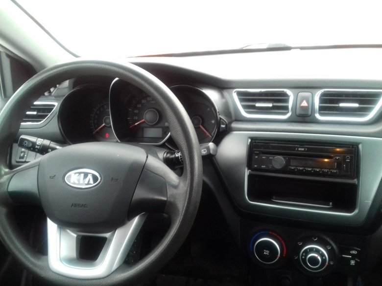 Киа Рио комфорт 1.4 автомат