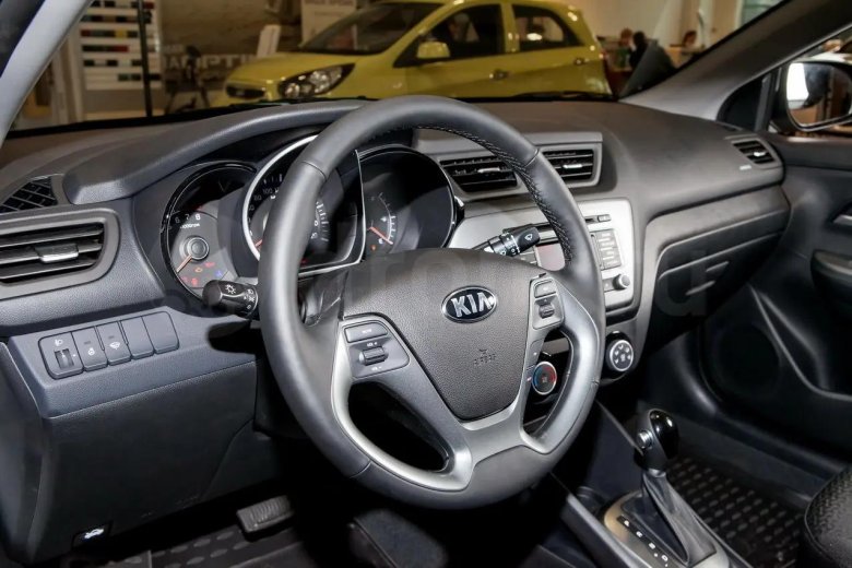 Киа Рио комфорт аудио комплектация 1.6