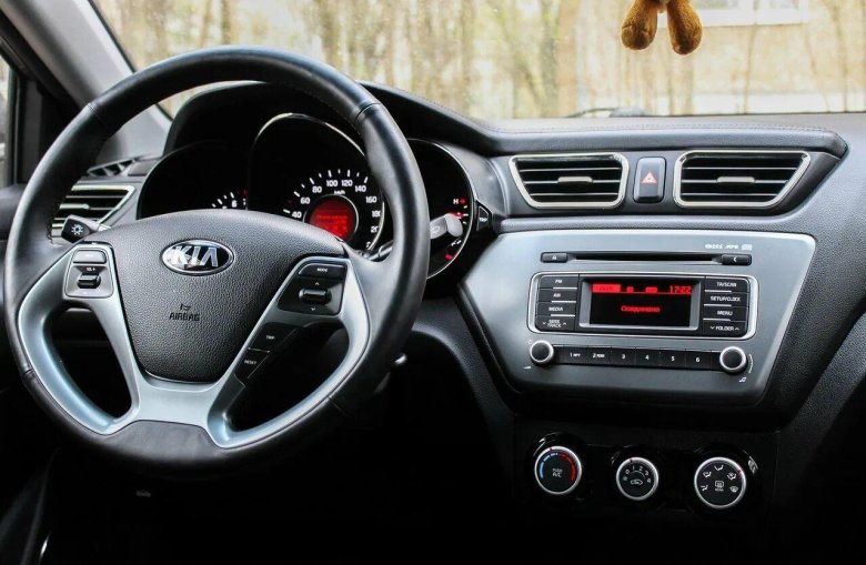 Киа Рио 2016 комплектации комфорт