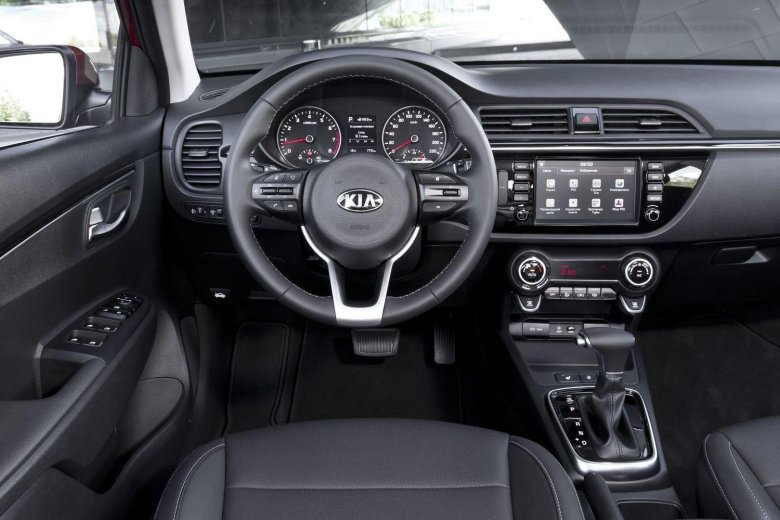 Киа Рио 2021 салон