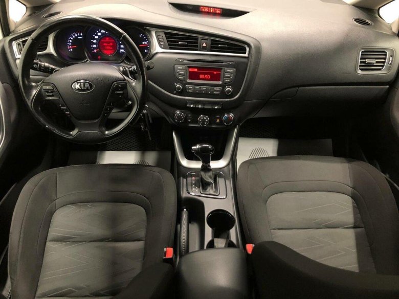 Киа СИД комфорт