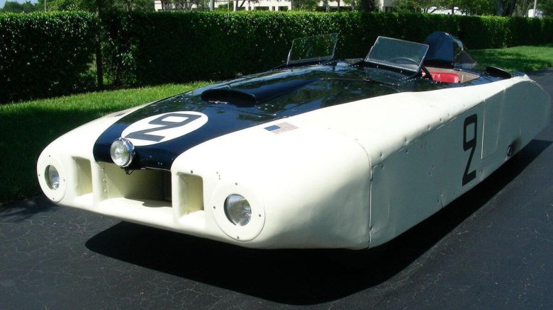 10 Странных гоночных машин