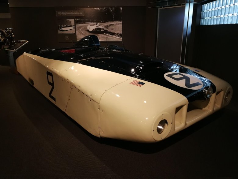 Музей гоночных машин