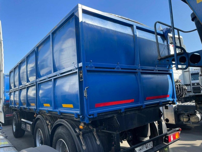 Ставприцеп полуприцеп зерновоз