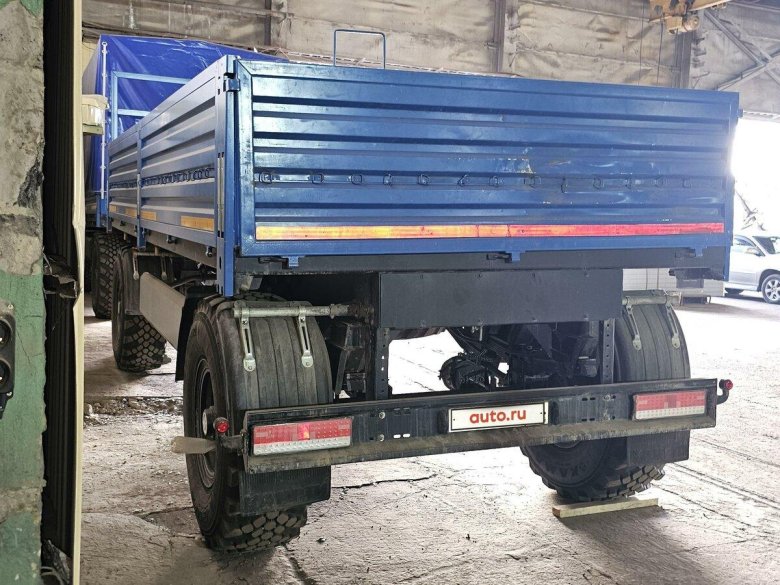 Бортовой прицеп