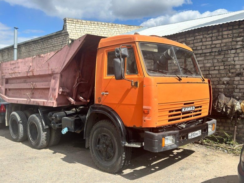 Камаз самосвал