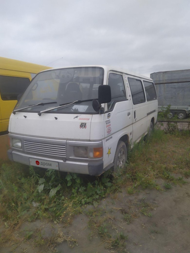 Ниссан караван 1989