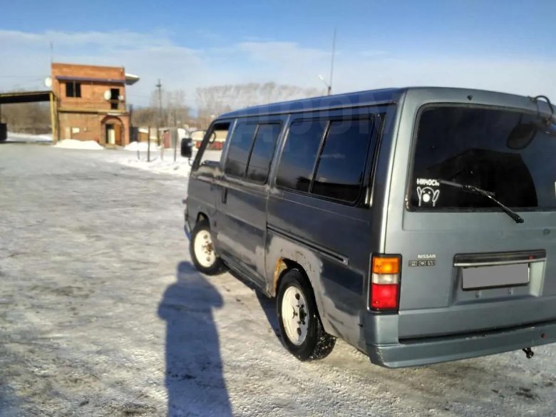 Ниссан караван 1993