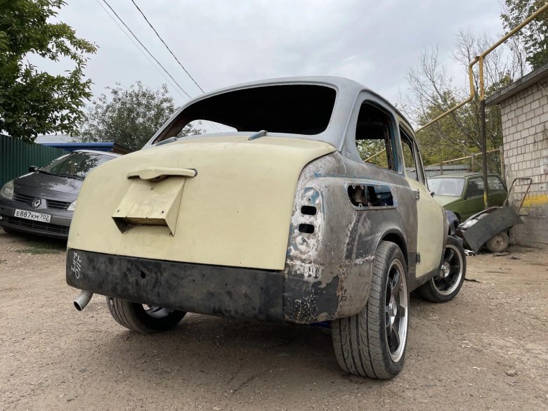 Задняя панель ЗАЗ 965