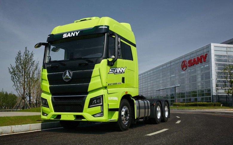 Тягач китайский