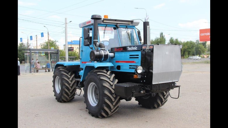 Трактор ХТЗ 242к