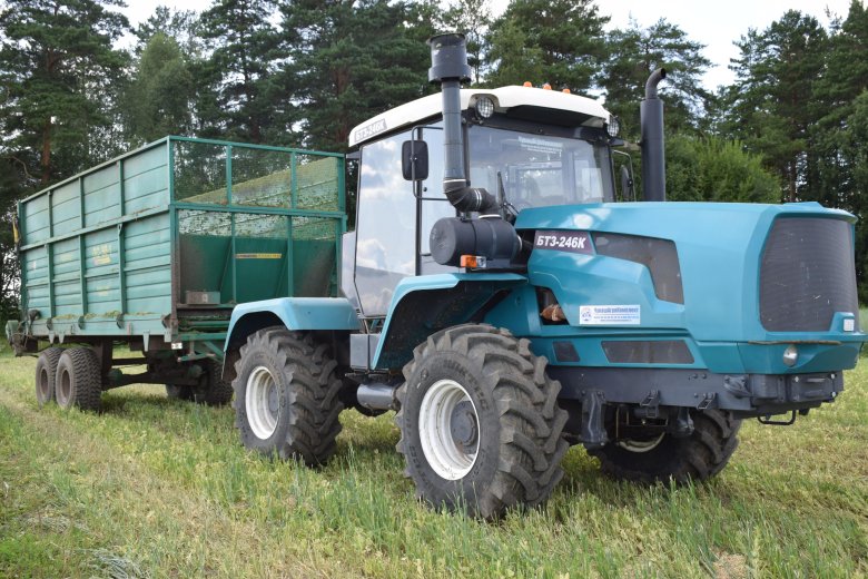 Трактор БТЗ-246к
