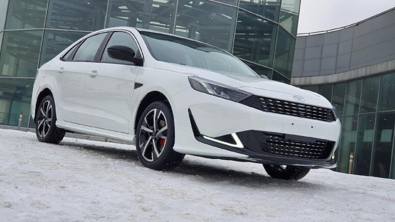 Новый китайский седан