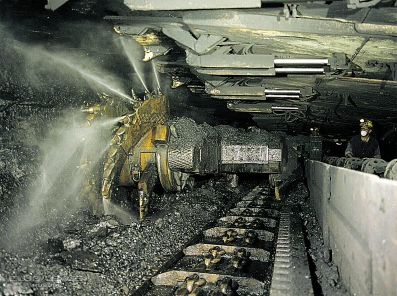 Очистной комбайн 2гш68б