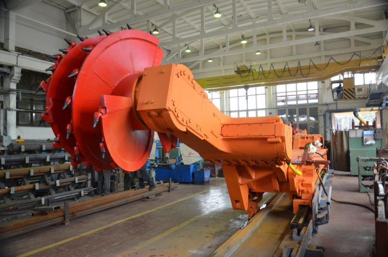 Очистной комбайн Eickhoff SL-300