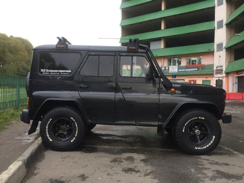 УАЗ 469 черный
