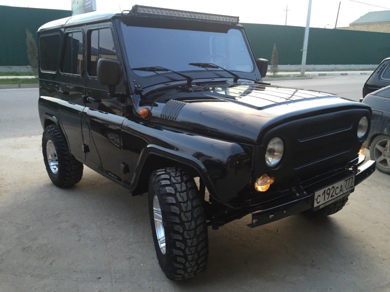 УАЗ 469 Хантер черный