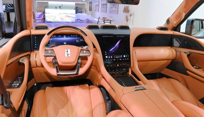 Внедорожник BYD Yangwang u8