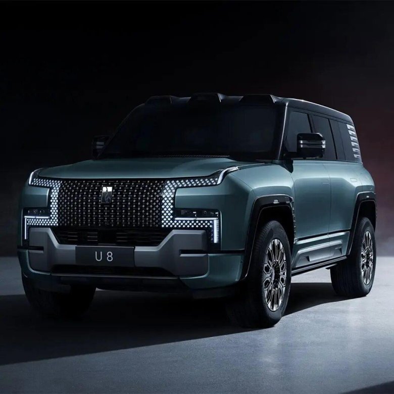 Внедорожник BYD Yangwang u8