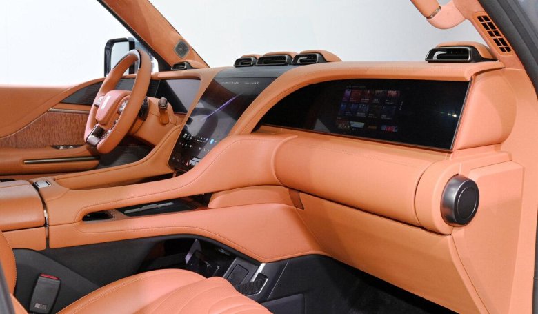 Внедорожник BYD Yangwang u8