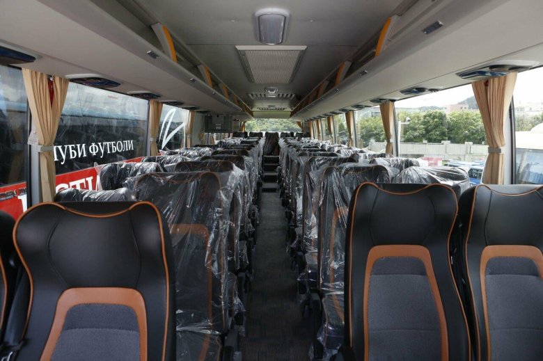 Голден драгон автобус