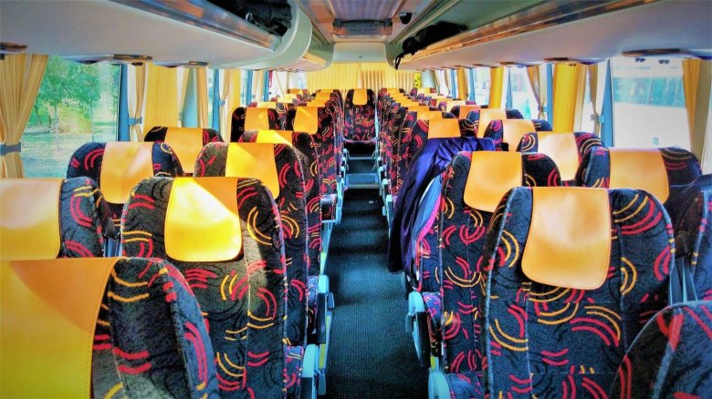 Автобус Golden Dragon xml6126jr