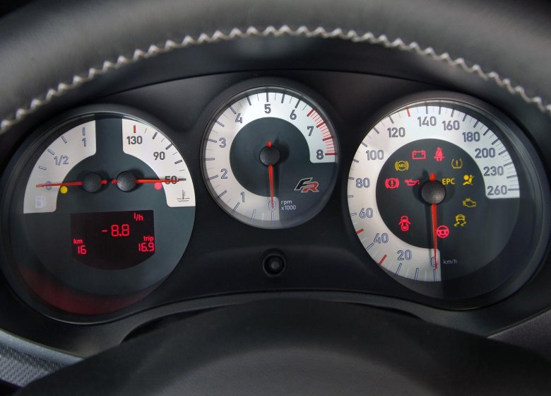 Приборная панель Сеат Леон фр