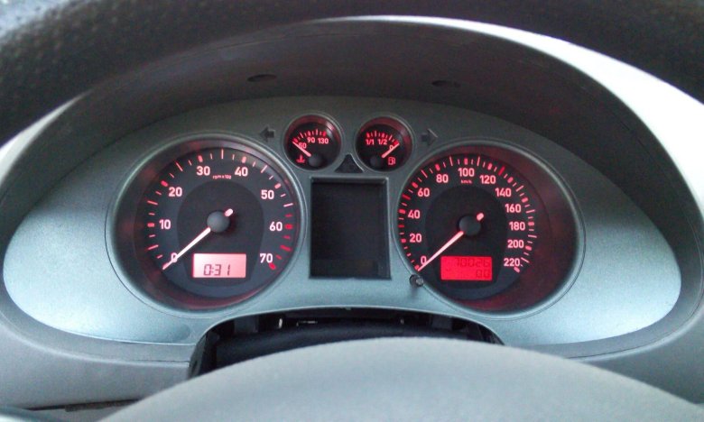 Приборная панель Сеат Кордоба2.0 2007г