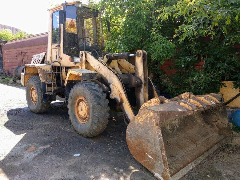 Фронтальный погрузчик ПК 27