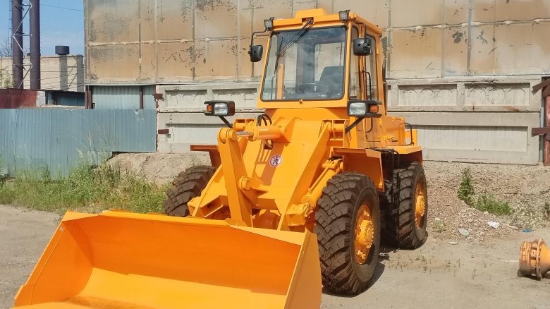 Фронтальный погрузчик амкодор 333в