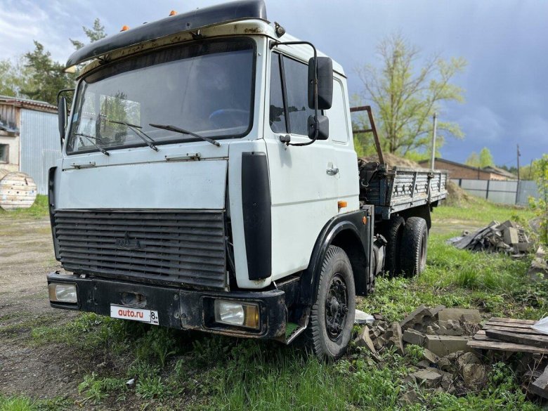 Бортовой грузовик маз 5336