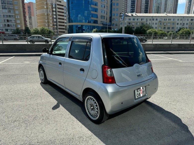 Toyota passo i (c10)