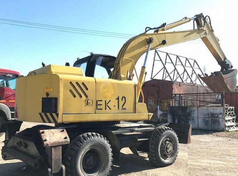 ЕК-12 экскаватор