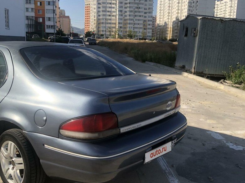 Chrysler stratus