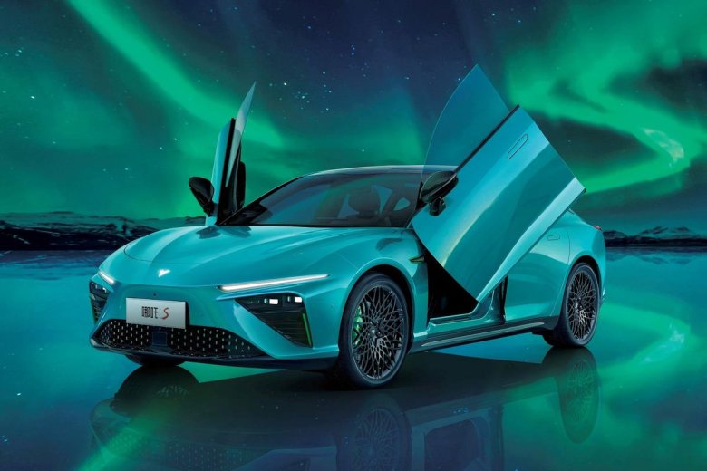 Neta s электрокар