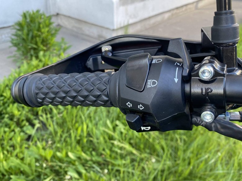 Мотоцикл Hiro 250