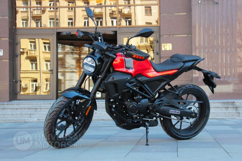 Мотоцикл Husqvarna Svartpilen 401