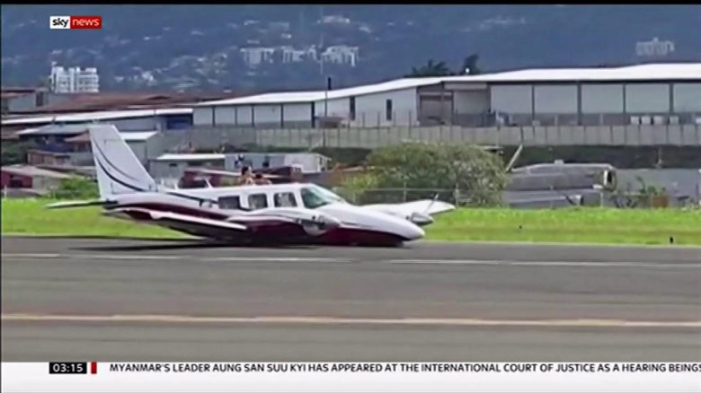 Уличное фото