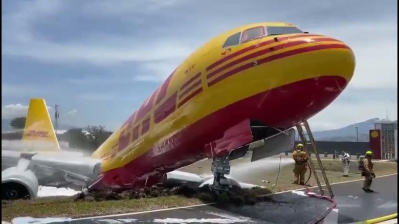 Коста Рика самолет DHL