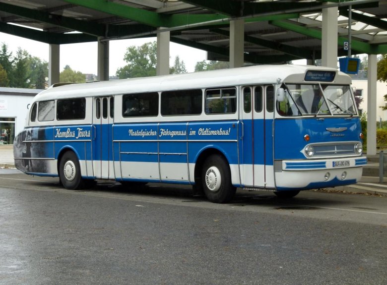 Ikarus 66