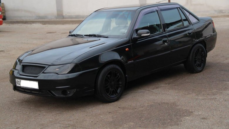 Daewoo Nexia n150 черная