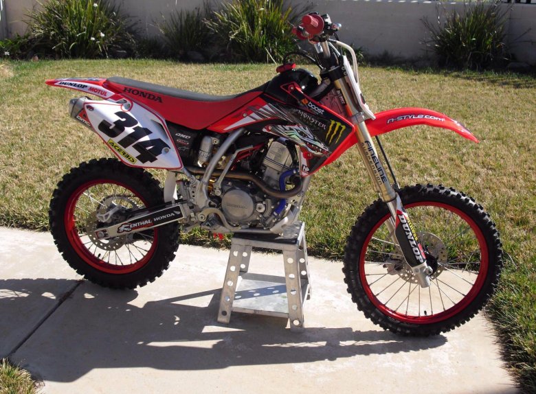 Honda crf150r