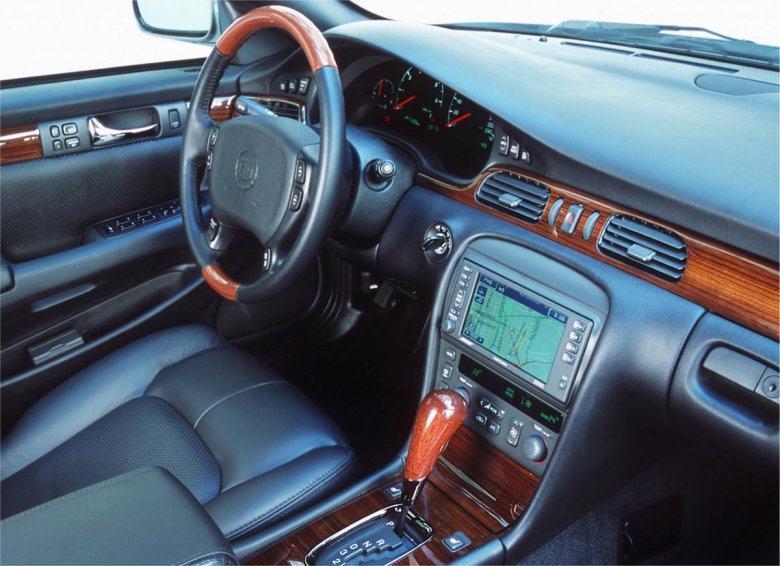 Cadillac Seville (1998—2004)