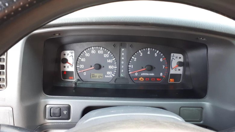 Монтеро спорт 1 приборная панель