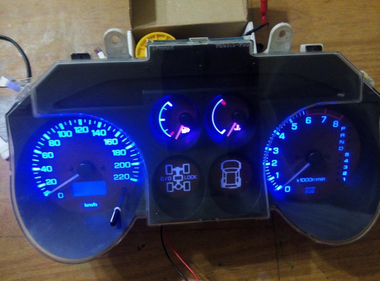 Панель приборов Паджеро 3