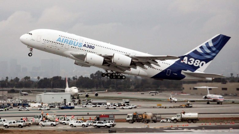 Самолет Аэробус а380