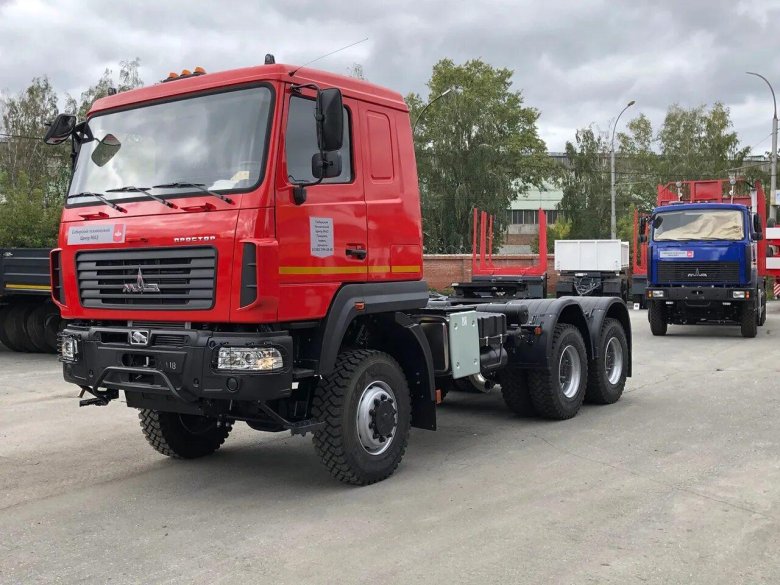 Седельный тягач 6х6 МАЗ-643228-8521-012