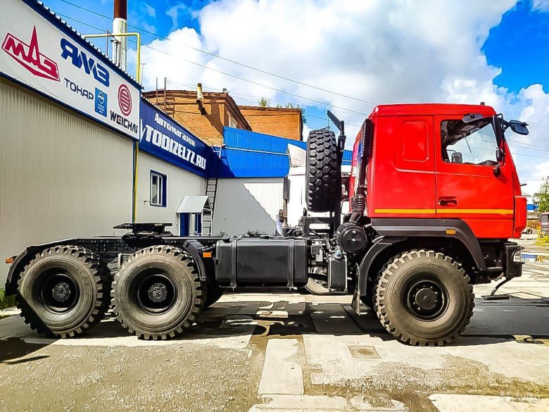 МАЗ-643228-8570-052